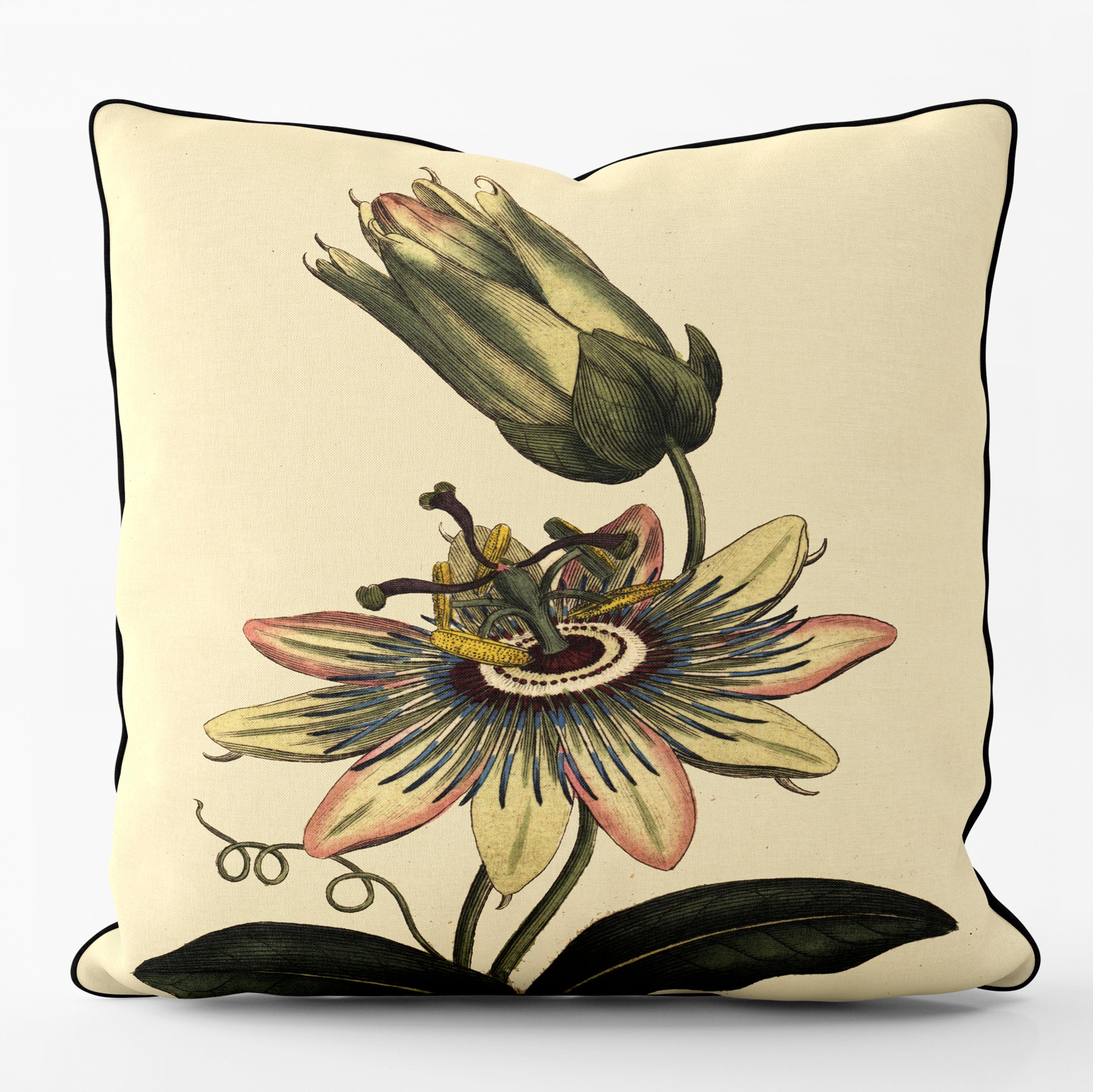Common Passionflower - Botanical Outdoor Cushion