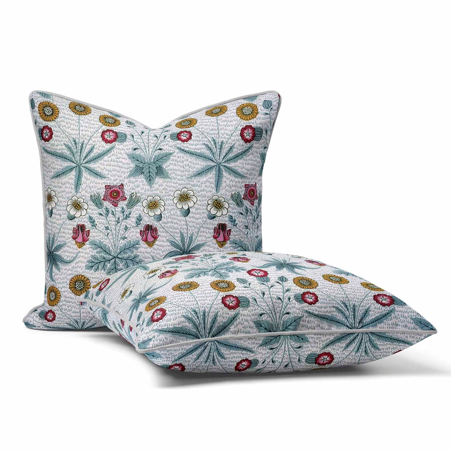 Daisy - William Morris Cushion