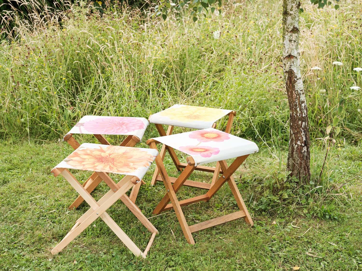Golden Leader - Alfred Wise - Glamping Camping  Stool